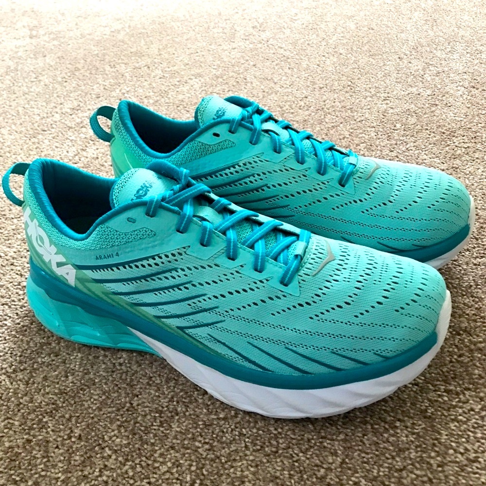 🪁Hoka Blue Arahi 4 Athletic Shoes Size 11🪁